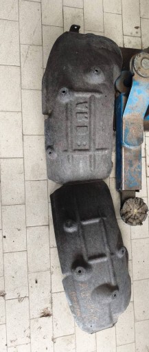 mudguard rear. rear part side right Renault Austral
