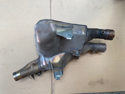 BX4-14730-00 - каталитический нейтрализатор выхлопных газов Yamaha R1 RN39 RN49