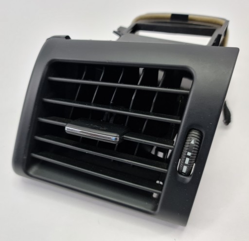 Вентиляційна решітка ліва MERCEDES R-KL W251 A2518301954