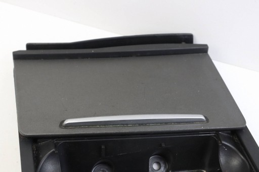 AUDI A6 C6 ashtray front front 4F1857951 EUROPA