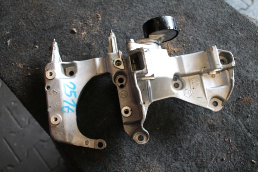 2516. Supporto PEUGEOT CITROEN 9852550580