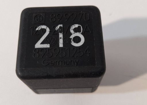 Volkswagen Passat B5 VAG Relè 895951254 (P304)
