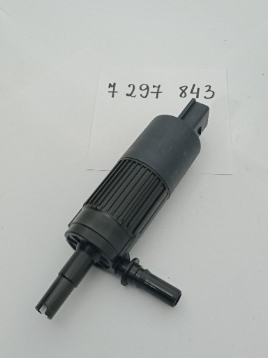 Bmw X1 E84 насос омивача фар 7297843