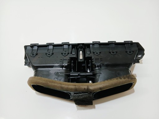 lüftungsgitter des lüfters mitte BMW E60 E61 LCI OE 6910734 EUROPA (0000520)