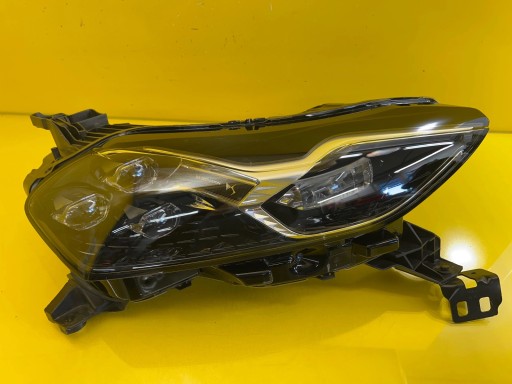 light right front Citroen DS DS3 Crossback Full Led