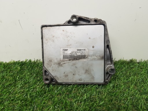 computer of the engine control unit OPEL ASTRA H 55561172