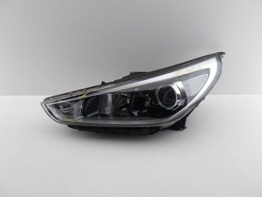 92101-G4020 - Hyundai i30 iii 3 17- светотехника левая передняя фара