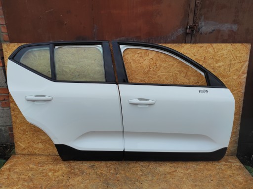 Cx40 CX40 - Правая передняя задняя дверь volvo xc40