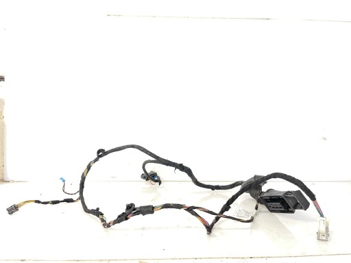 BMW 1 F20 F21 2017 bundle door left front 9335289