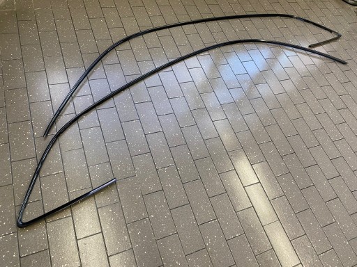 8R0853345C - AUDI Q5 8R S LINE НАКЛАДКИ НА ДАХУ, ТЕМНО-ЧОРНІ