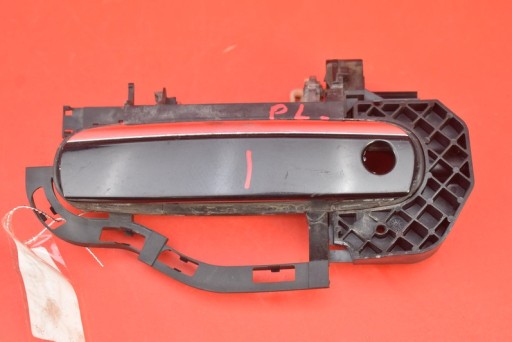 Ручка дверей ліва передня передня EU AUDI A6 C6 07R