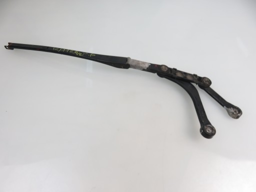 Рычаг стеклоочистителя П BMW E39 8361744 8209880