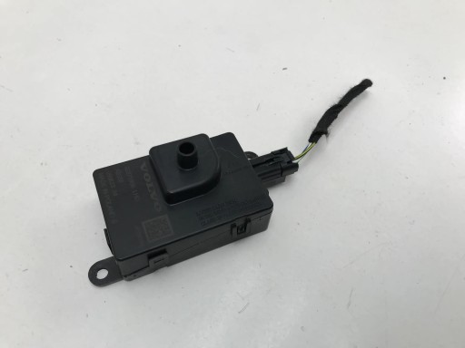 Volvo xc40 2023 сенсорный модуль контроллер частиц кондиционера 32275996