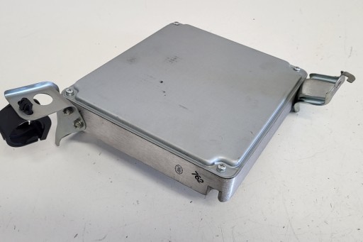 Компютер двигуна toyota corolla verso (zer_, zze12_, r1_) 896610f100 2.2l