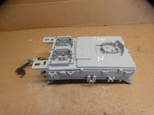 Hyundai i20 II 14- compartment of fuses 91950-C8520 WARSZAWA