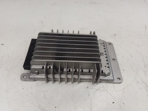 amplifier BOSE AUDI A3 8P LIFT 8P4035223C