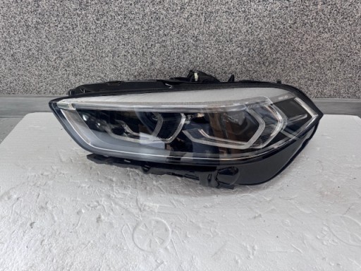light left BMW Serie 1 F40 Full Led