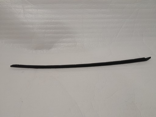 AUDI A4 B9 LIFT moulding windows CZOLOWEJ left 8W0854327C