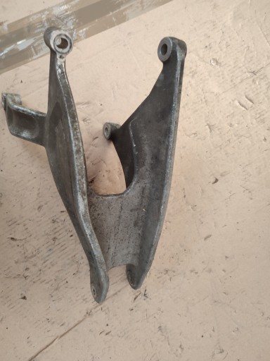Supporto motore staffa fissaggio supporto staffa OPEL SINTRA 10257136