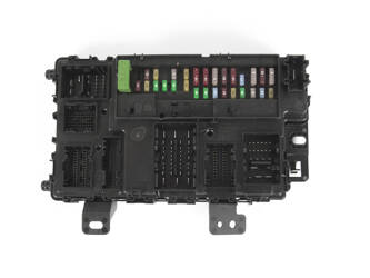 JK2T-15604-FAE - TOURNEO/CUSTOM КОРОБКА ЗАПОБІЖНИКІВ 18-19