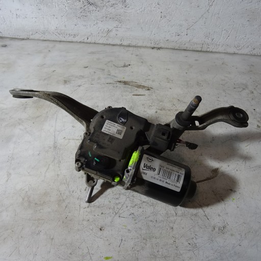 OPEL ZAFIRA C механизм стеклоочистителя W000027199