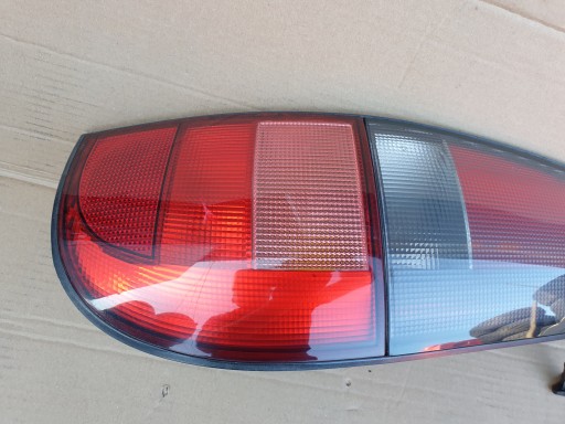 Feux phare Droit Arrière WKLAD RENAULT LAGUNA et KOMBI OE EUROPA