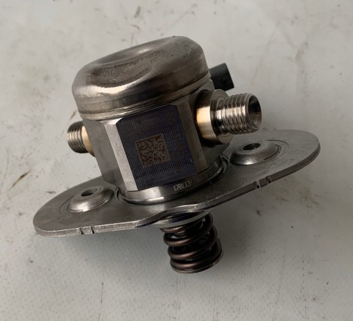 Einspritzpumpe BMW F45 F48 MINI F56 F60 7636881