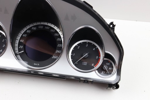MERCEDES W212 dials dials PREDKOSCIOMIERZ 3.0 CDI EUROPA A2129001614