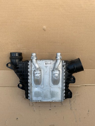 ИНТЕРКУЛЕР LAND DISCOVERY SPORT 6J32-9L440-AB