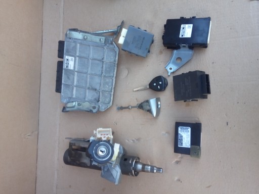 89661-05D30 - Toyota avensis t27 09-12 2.0 d-4d 126км стартовий комплект комп'ютер б/у