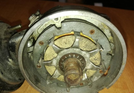 APARAT ignition MERCEDES 107 SL W116 450 0237405011