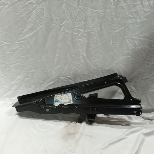 7P5805889 - КРОНШТЕЙН ЗАДНИЙ ПРАВЫЙ PORSCHE CAYENNE