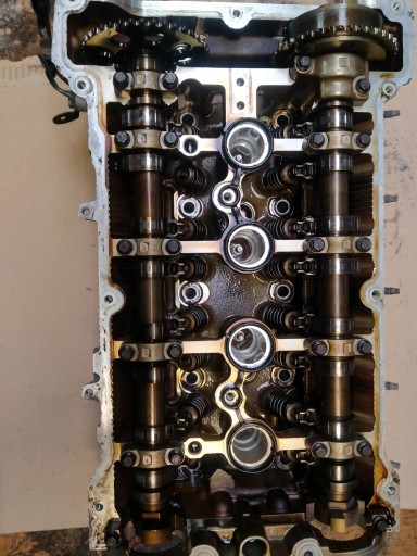 CITROEN PEUGEOT ГОЛОВКА 1.6 16V THP V753471080