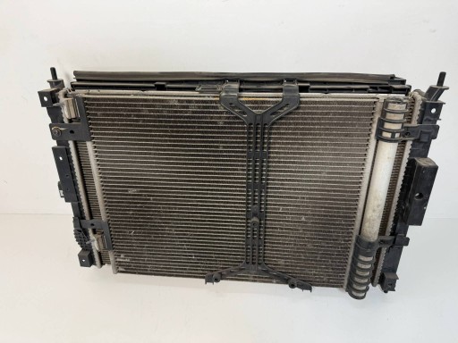 Peugeot 3008 II 1.2B 9806313580 9817275680 967574798 ventilátor chladiče