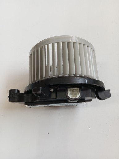 ventilátor topení NISSAN QASHQAI III 272V06LE0B