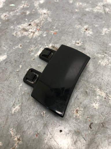 Abschleppöse vorne MERCEDES W214 A2148853904