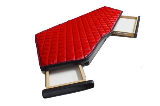 5903999589950 - СТЕГАНАЯ ПОЛКА RTV ЖУРНАЛЬНЫЙ СТОЛИК TIR VOLVO FH4 С 2013 ГОДА