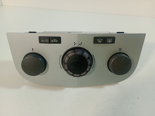 ovládací panel klimatizácie kúrenia klími Opel Corsa D 06-14 OE 13261833