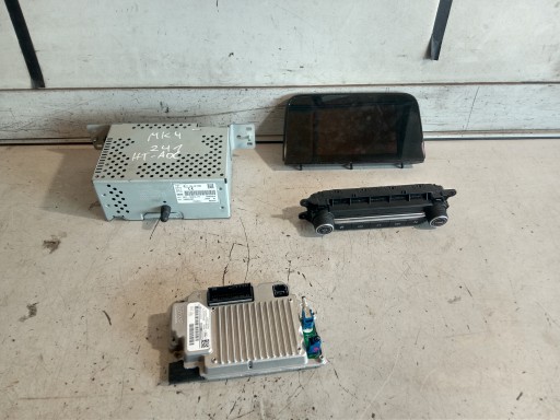 JX71-18C815-HT - FORD FOCUS MK4 РАДИО НАВИГАЦИЯ NAVI SYNC