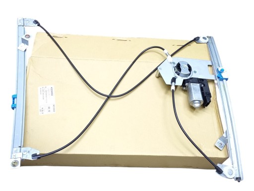 4332262 - Двигун підйомник правого скла механізм опускання renault clio iii 3дв