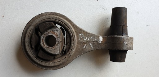 ПОДУШКА ДВИГУНА FIAT PUNTO II 1.3
