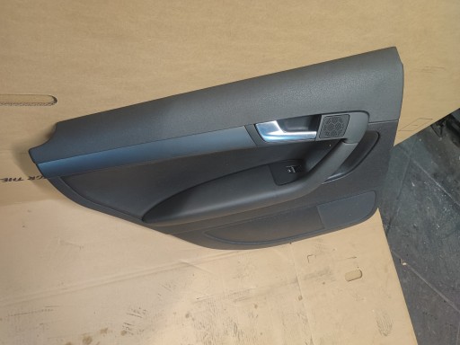 AUDI A3 8P LIFT SPORTBACK upholstery side door left rear part leather
