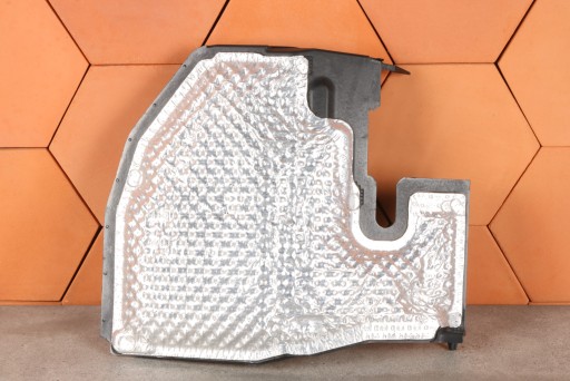 BMW 2 F45 F46 X1 F48 X2 F39 zaštita poklopač akumulatora benzin 7290817
