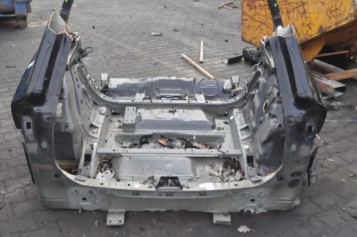 VOLVO XC60 II 18-24 РЕМЕНЬ ЗАДНЯ ВАННА ЗАДНЯ