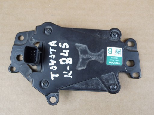 Toyota C-HR radar sensor odleglosci distronic 88210F4011 88210-F4011