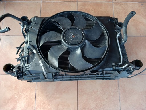 KOMPLET radiatore MERCEDES W204 2,2 CDI 07-09 R.