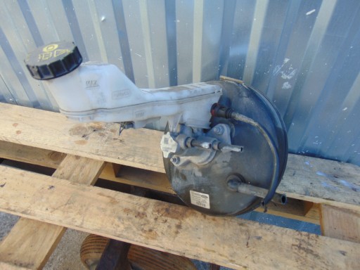 8V51-2B195-MF - СЕРВОПРИВОД ГЛАВНЫЙ ТОРМОЗНОЙ ЦИЛИНДР ДЛЯ FORD FIESTA MK7 1.6 TDCI