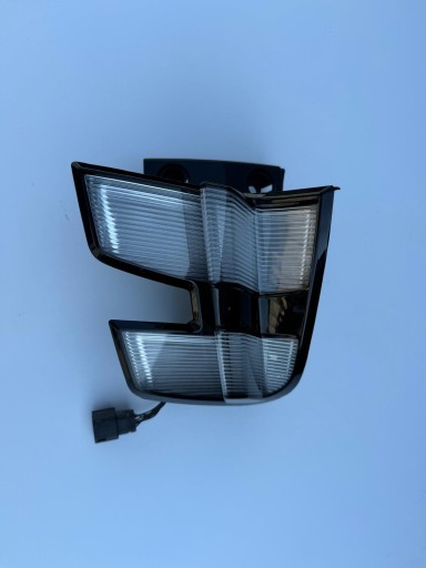 LJ8B-13404-AF - Задній правий ліхтар ford mustang mach-e