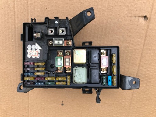 SM4-GC - БЛОК ПРЕДОХРАНИТЕЛЕЙ HONDA ACCORD MK IV 89-93