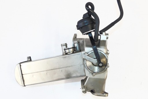 057131515F - AUDI Q7 4L 4.2 TDI CCF радіатор вихлопних газів EGR